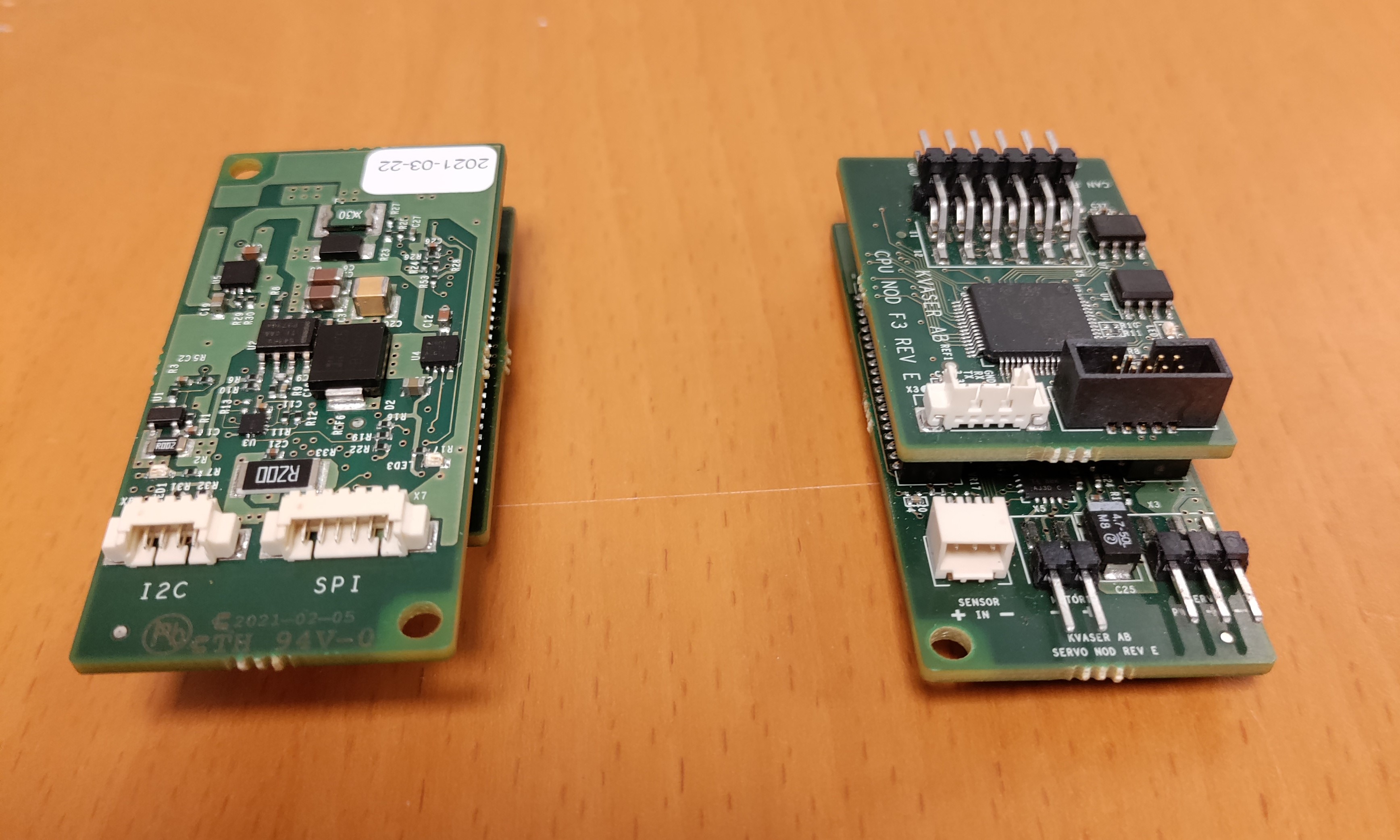 https://www.canedudev.com/rover/_images/servo-board.jpg