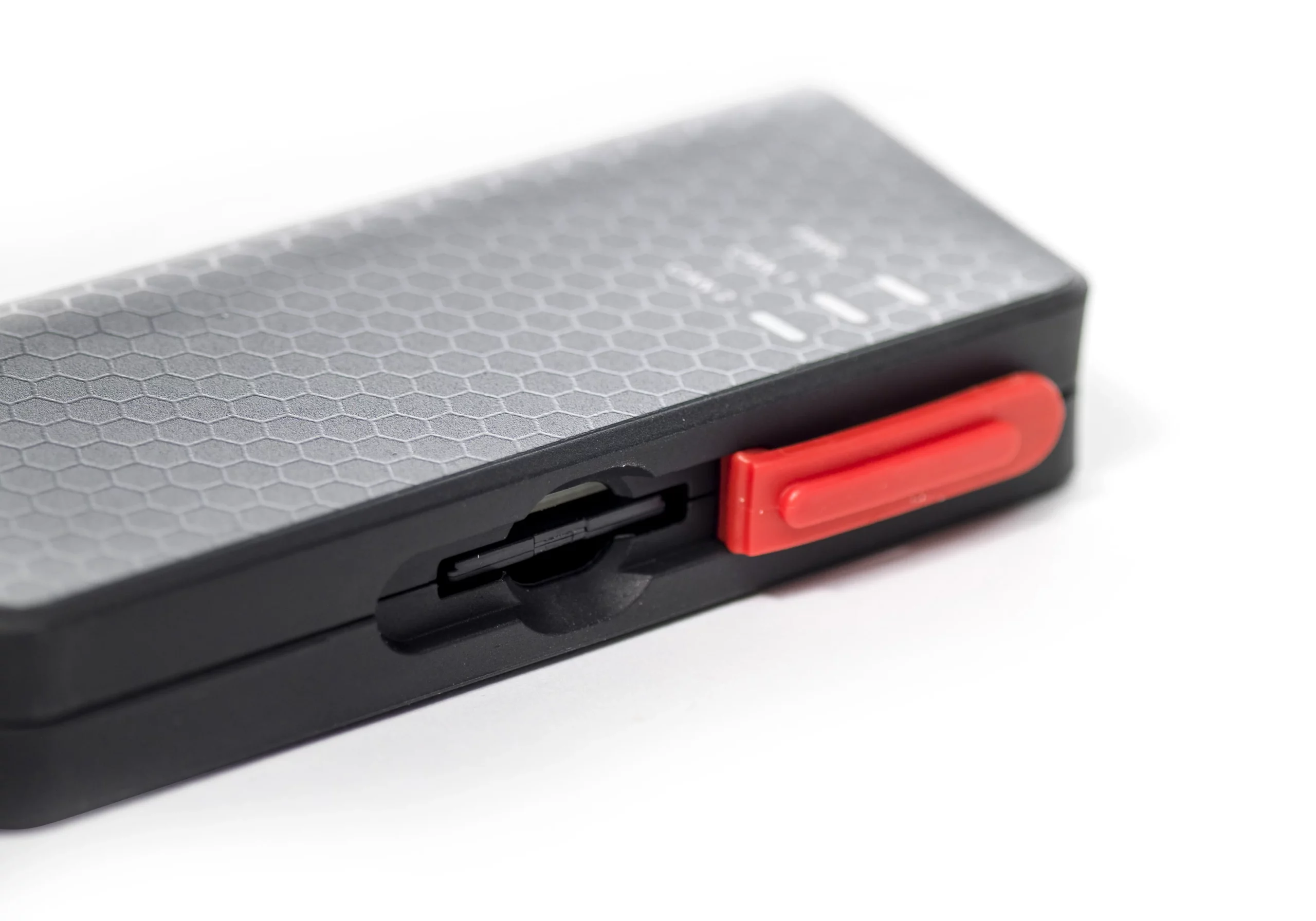 Kvaser Memorator Pro 2xHS v2 3 Kvaser Memorator Pro 2xHS v2 - Image 3